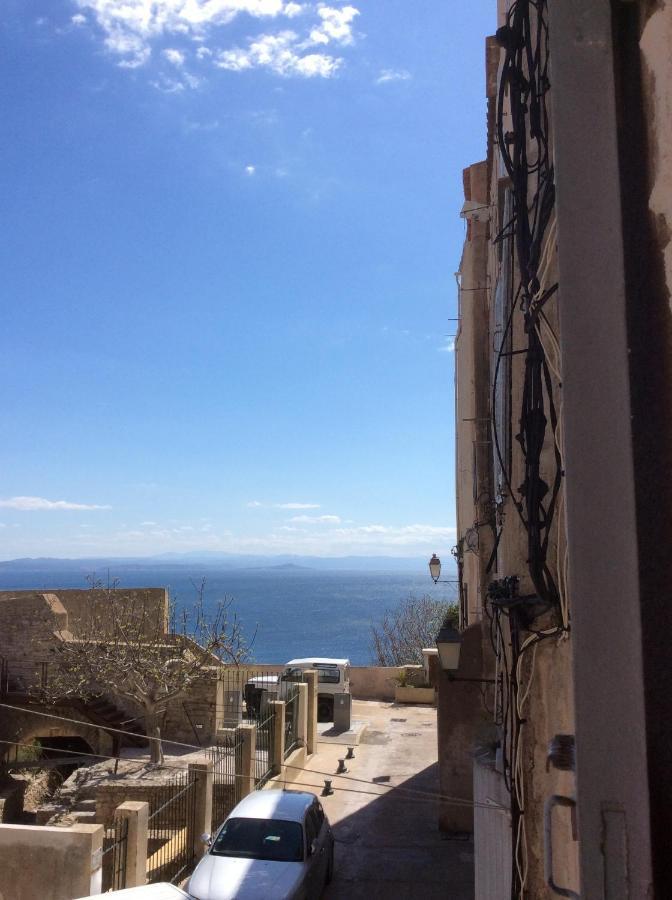 Appartement dans citadelle médiévale avec vue mer Bonifacio  Esterno foto